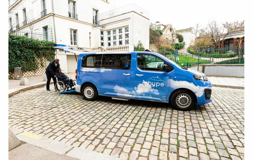 Vodíková dodávka od Stellantisu na prepravu ľudí so zníženou mobilitou