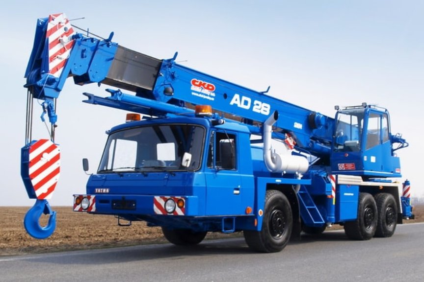 Autožeriav AD 28