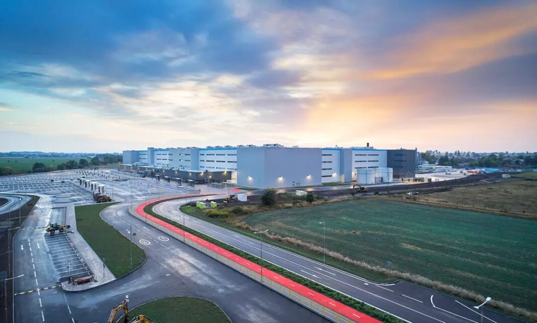 Logistické centrum Amazon v Kojetíně