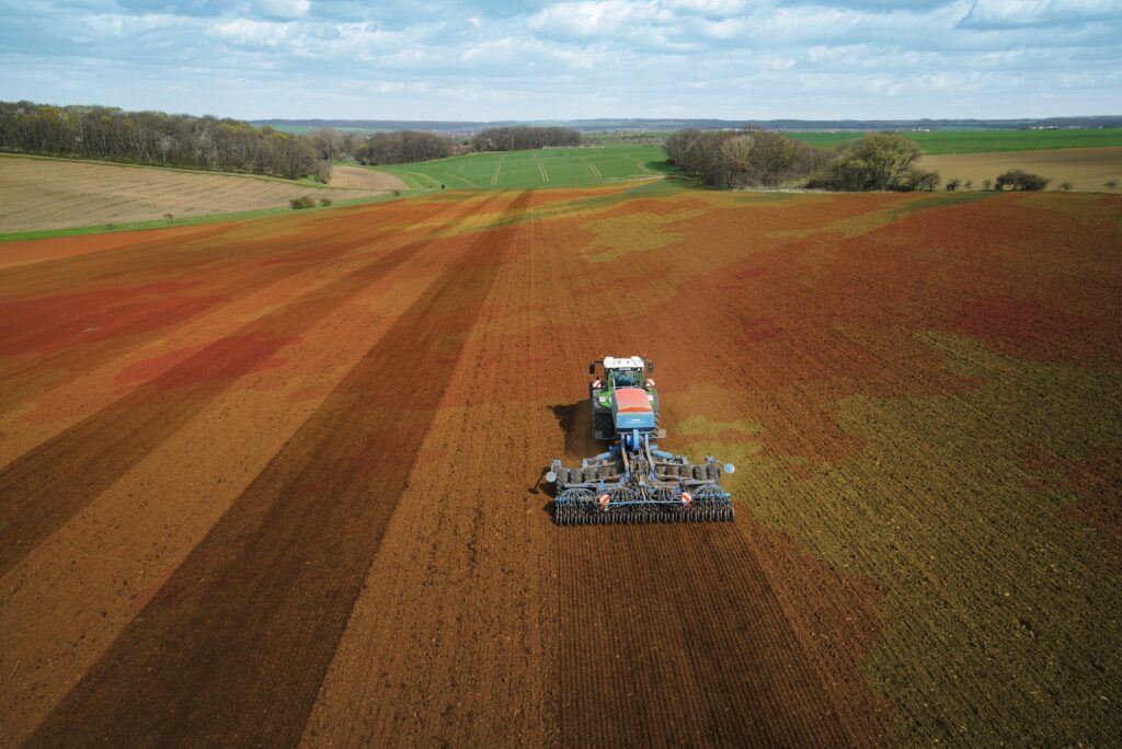 Orba traktorom Fendt 1000 Vario