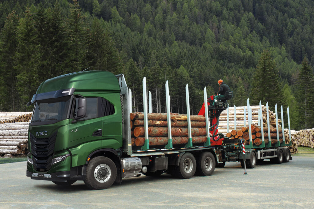 IVECO MY24 X-WAY