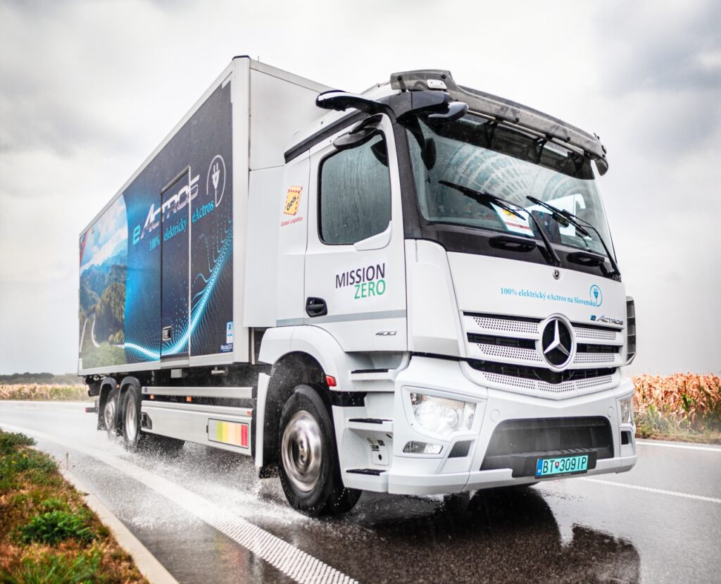 eActros 400 test vo farbách Geis SK