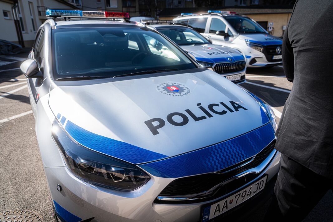 Nové policajné polepy sú realitou