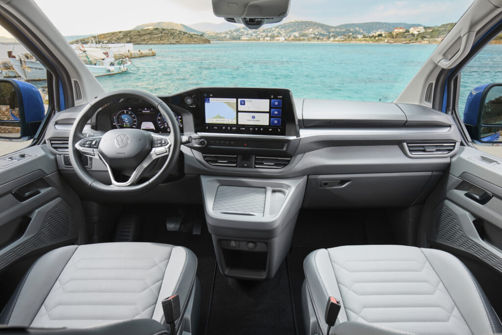 Kokpit osobnej verzie VW Caravelle