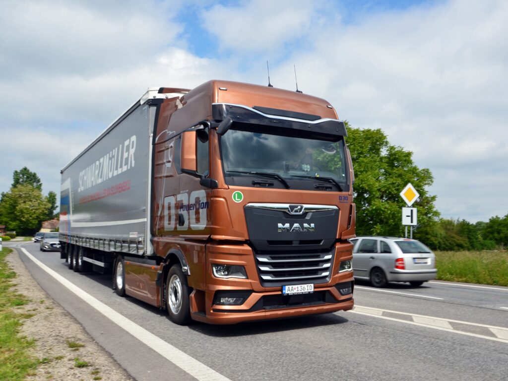 Nový MAN D30 Power Lion počas slovenskej premiéry