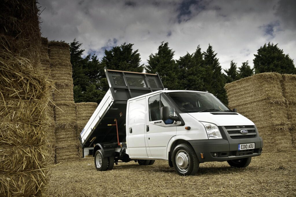 Ford Transit dokáže rôzne prispôsobenia a prestavby