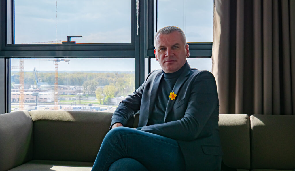 Riaditeľ Kuehne+Nagel Slovensko vysvetľuje, ako firma čelí výzvam doma aj vo svete