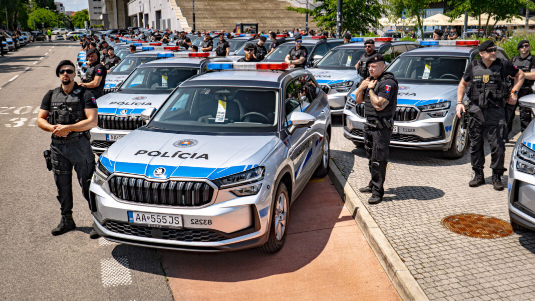 Nová Škoda Kodiaq vo farbách polície