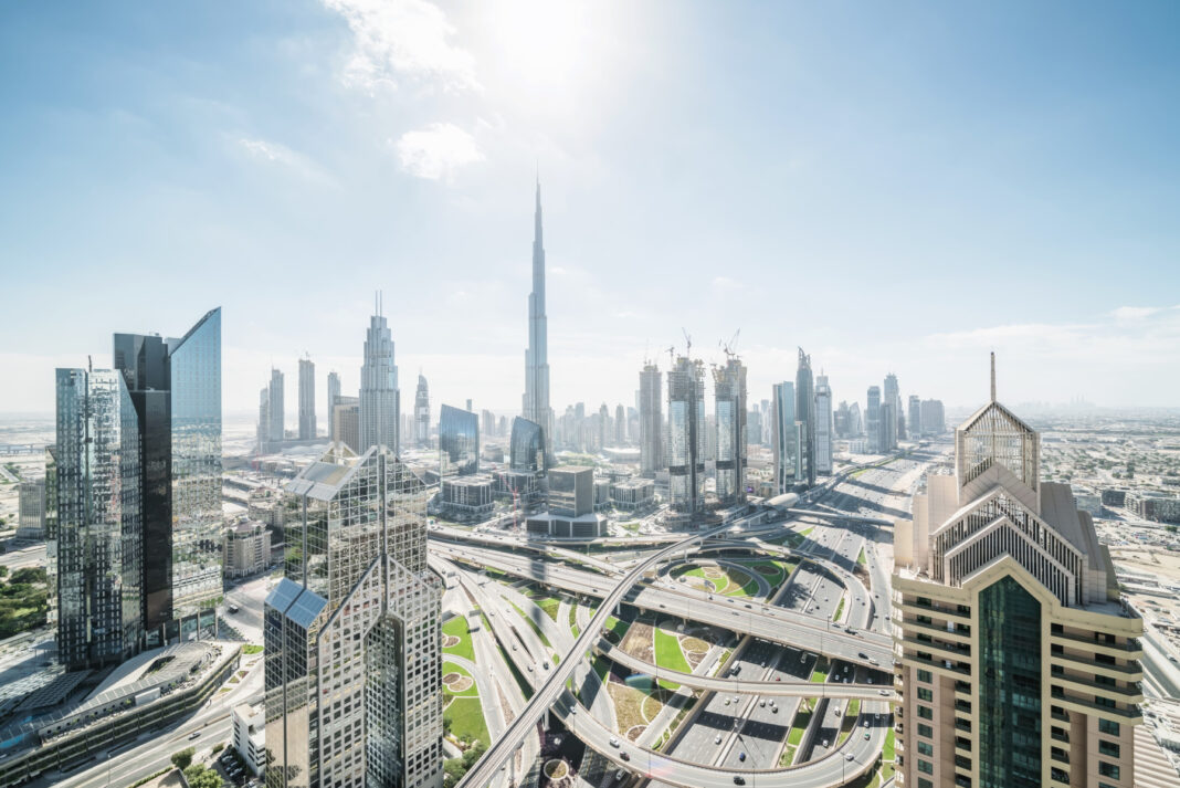 Autobus MAN Lion's City prerazil v Dubaji
