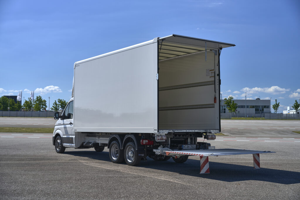 MAN TGE BE-COMBI