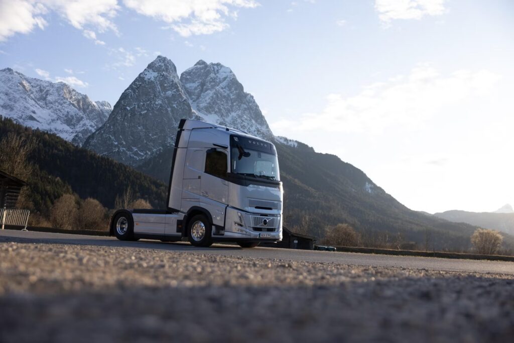 Ťahač Volvo FH Aero
