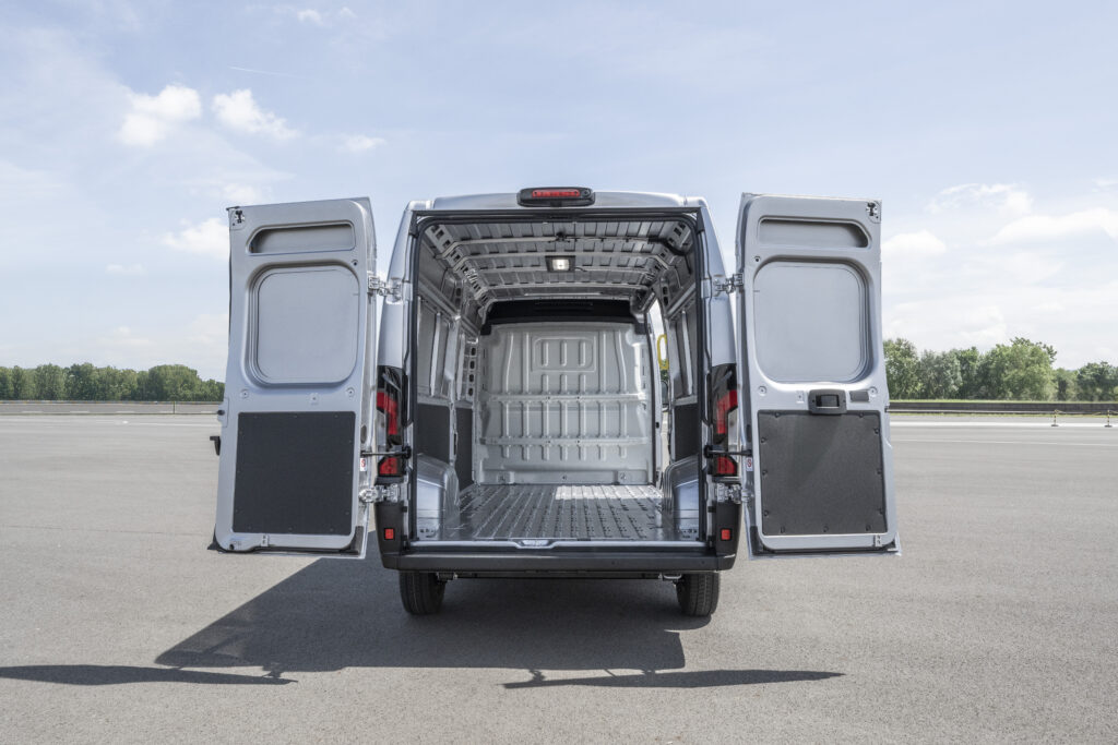 Nakldací priestor dodávky IVECO eSuperJolly