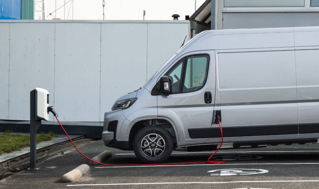 Toyota Proace MAX EV nabíjanie
