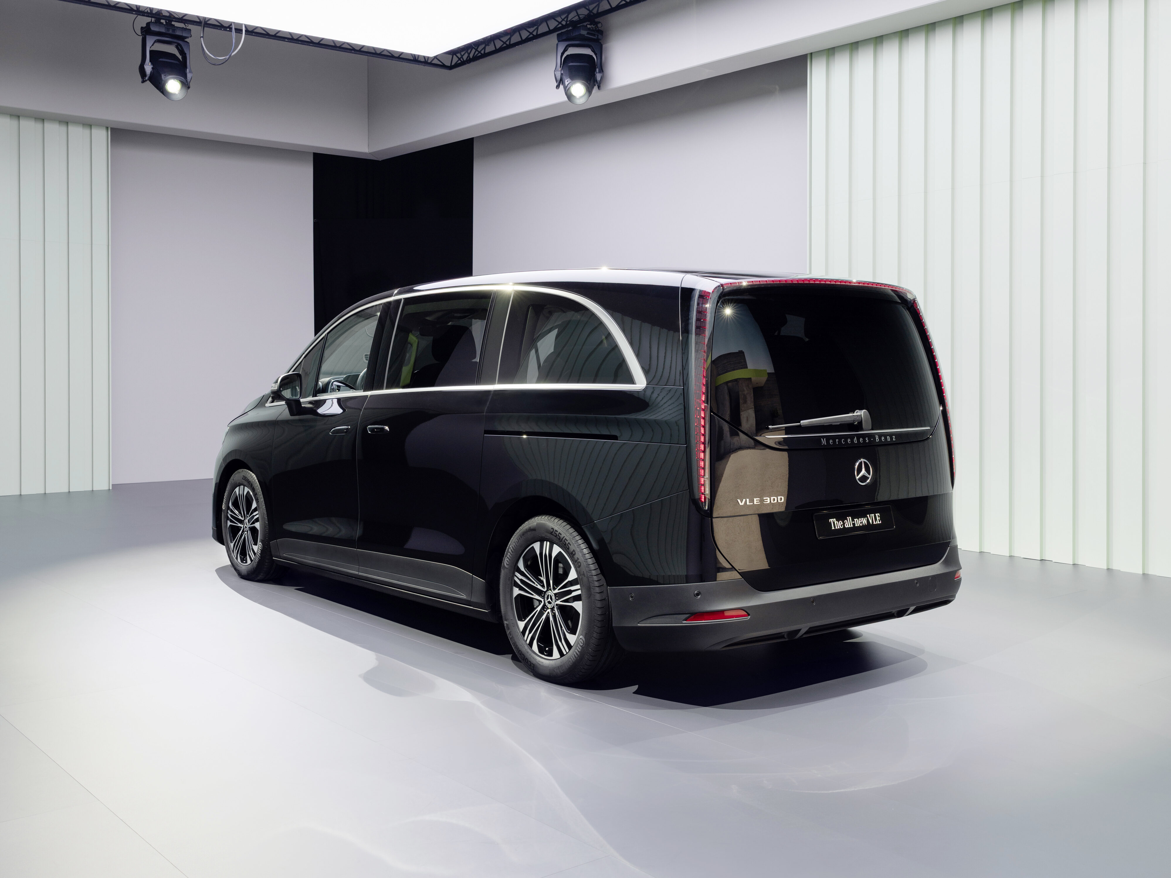 Nový Mercedes-Benz VLE vyniká okrem technológii aj dizajnom