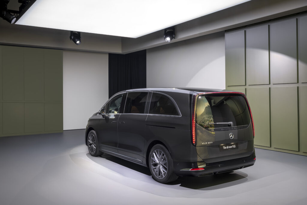 Mercedes-Benz VLE má ambíciu zmeniť svet VIP shuttle servisu
