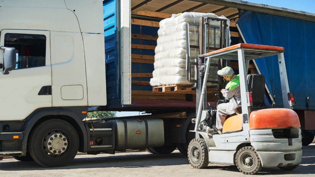 Zákaz nakládky a vykládky vodičom zvažuje už aj Rumunsko