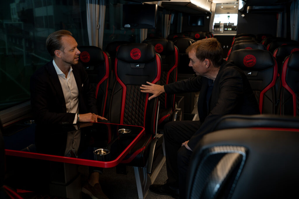 Interiér autobusu MAN pre FC Bayern Mníchov