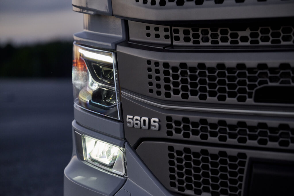 Nová Scania Dynamic 560 S
