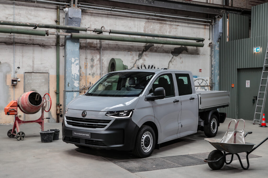 VW Transporter s dvojkabínou